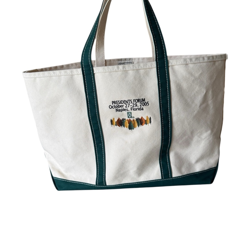 L.L. Bean Boat and Tote - Picture 1 of 15